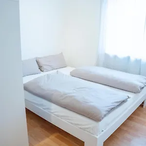  Apartment Nette 1 Zimmerwohnung In